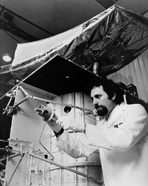 Space History Photo: Satcom, Communication Satellite